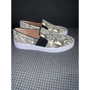 Vionic Women's Demetra Snake Print Leather Slip On Sneakers Size 8.5